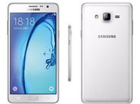 Samsung Galaxy On7 (2015) Samsung Galaxy Wide (G600S)