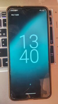 A Motorola Moto G30 running LineageOS